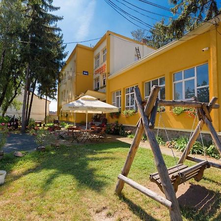 Pensiunea Tranzit Satu Mare Esterno foto